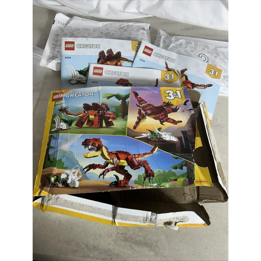 LEGO Creator 3 in 1 Fierce Dinosaur 31379 Building Toy 283 Pieces Brand New Set
